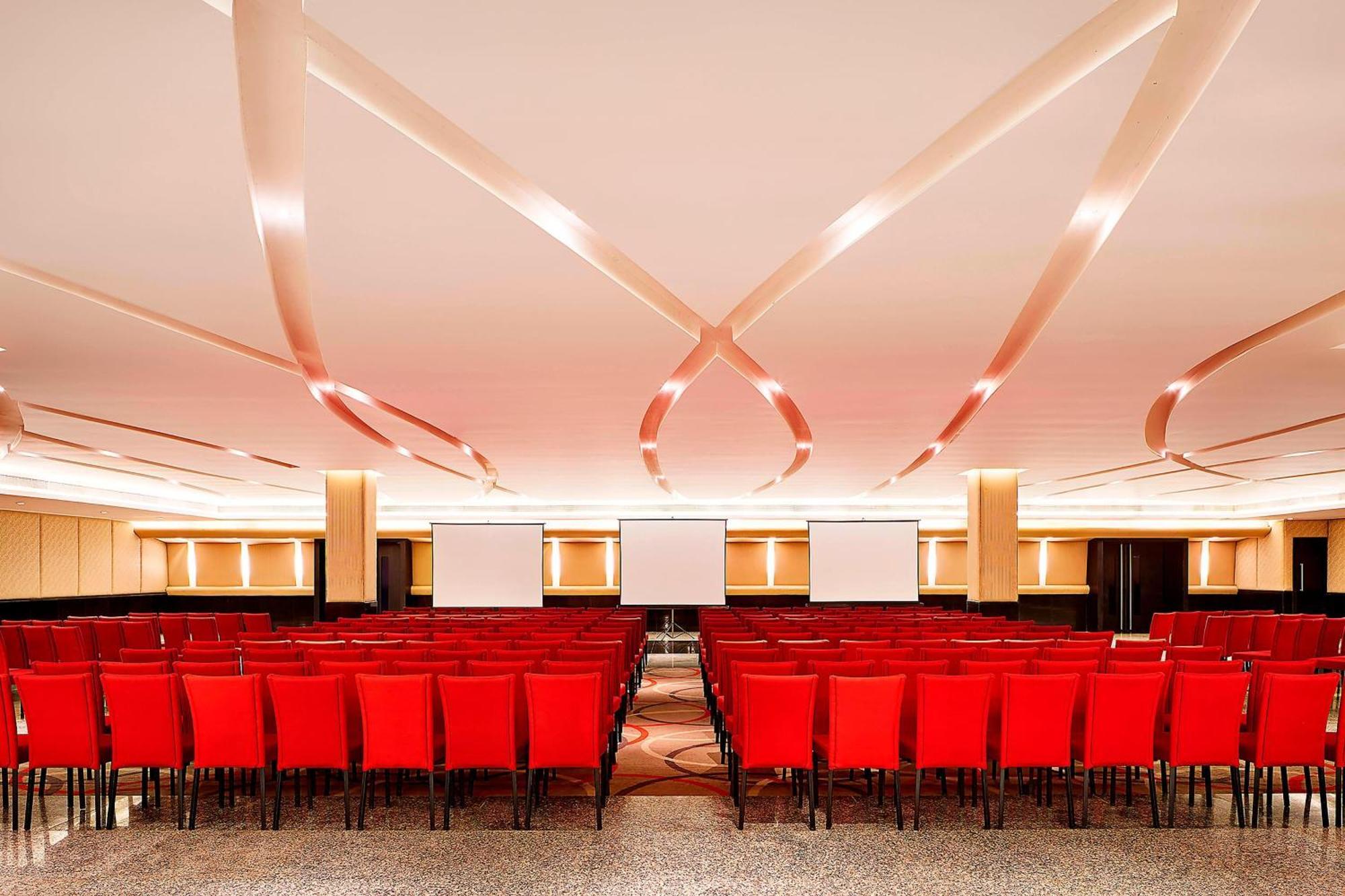 Le Meridien Kochi Exterior photo