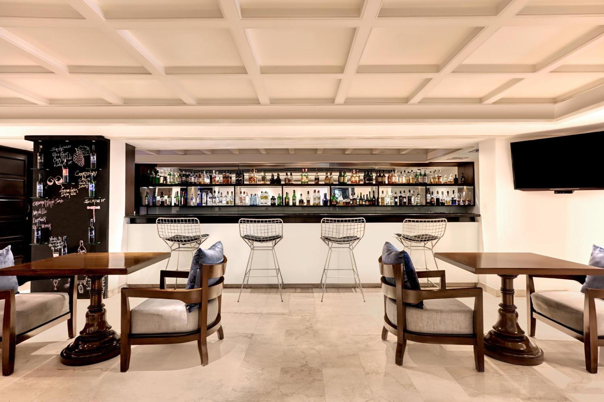 Le Meridien Kochi Exterior photo